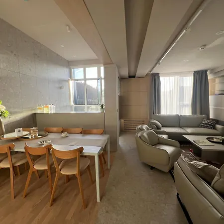 Luxury A64 Vucko Private Host 4*